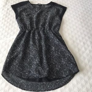 🌸 black and white H&M dress